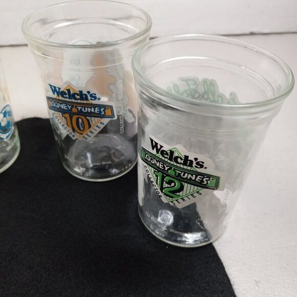 1991 & 1994 Welch's Looney Tunes, Tom and Jerry Glass Jelly Jars Cottagecore - Picture 4 of 9